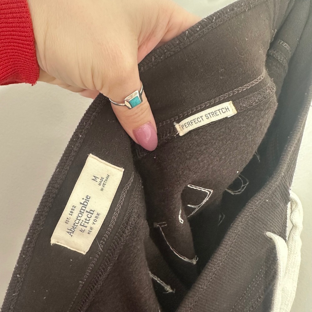 Abercrombie & Fitch Women's Sweatpants Brown Logo EST 1892 Perfect Stretch M - Picture 8 of 8